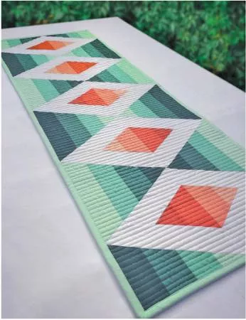 Aztec Diamond Table Runner CLPKMS001