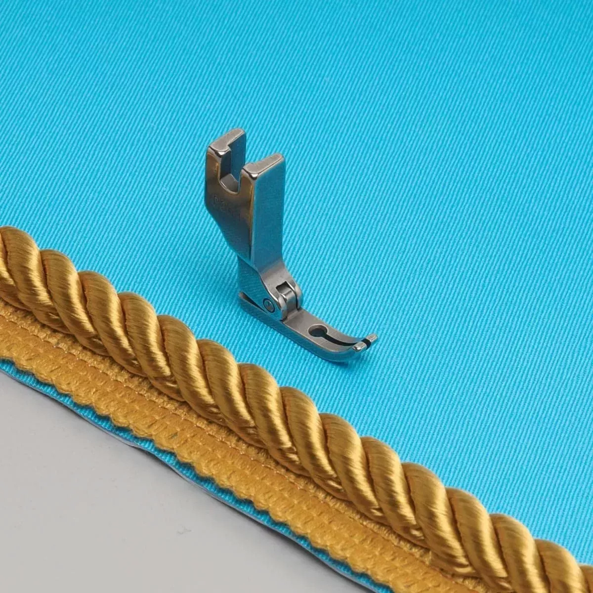 Baby Lock Sewing Machine Very Narrow Foot