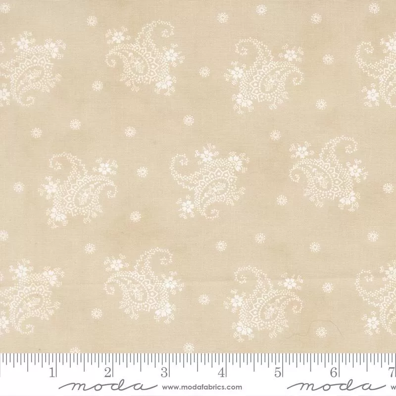 Breathtaking Blues : Paisley Ecru - #44405-12 - 3 Sisters