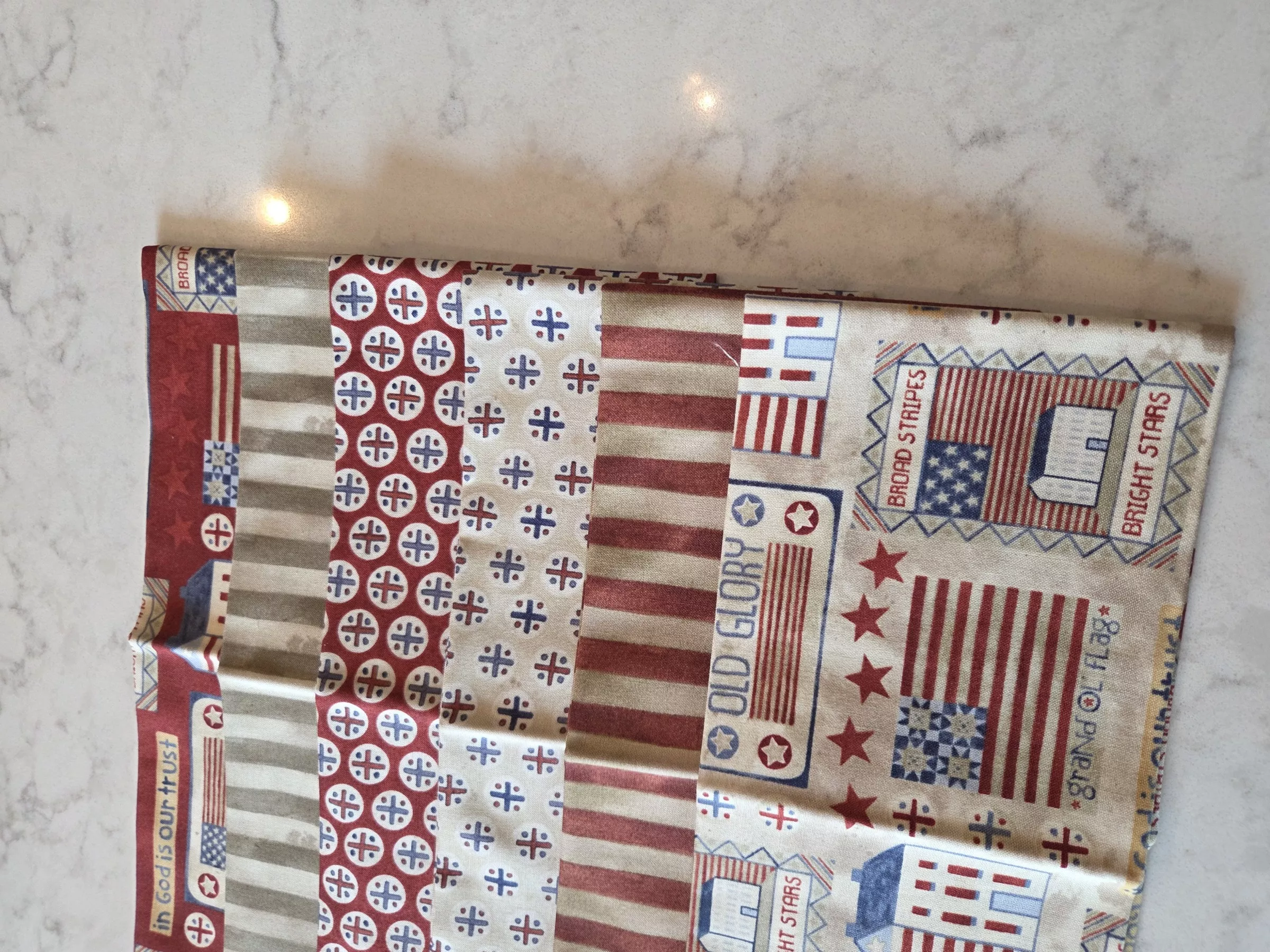 Bright Stars : (6) Fat Quarter Bundle B - Teresa Kogut