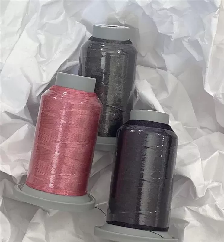 Candy Storm Glide Thread Bundle