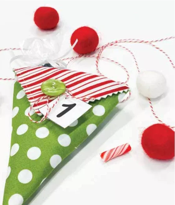 Christmas Cones Advent Banner (Downloadable Sewing Pattern)
