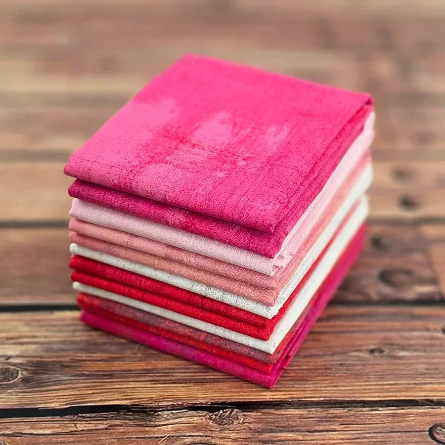Cupid’s Kiss Mix Fat Quarter Bundle – FWFS Exclusive