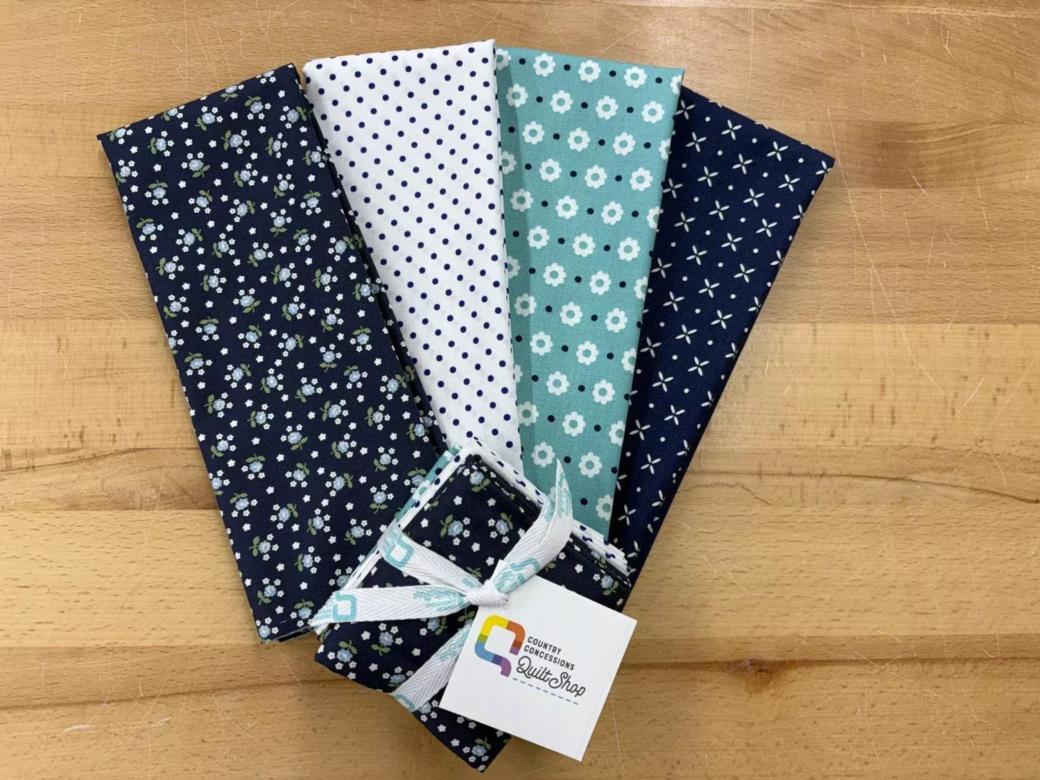 Delightful (4pc) FQ Bundle - (approx 20" x 22")