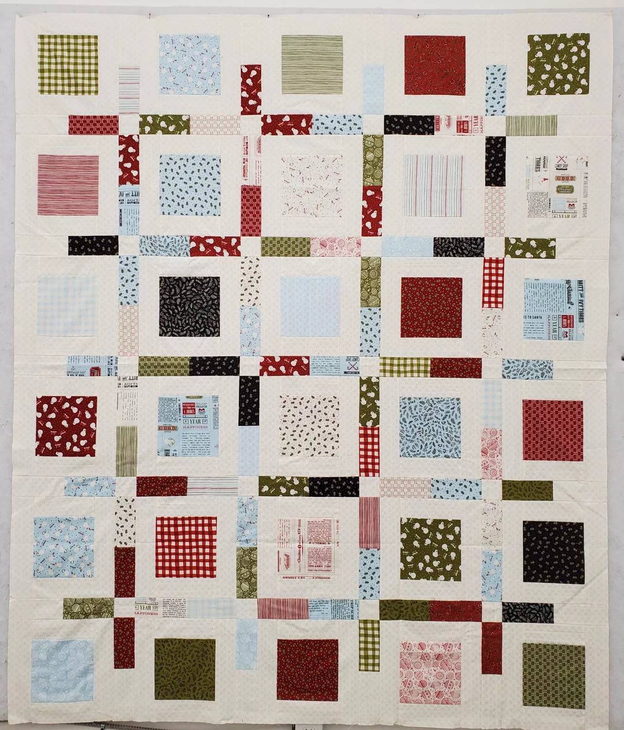 Emmitt & Ivy - SAMPLE - Pieced Top 58" x 70" incl binding
