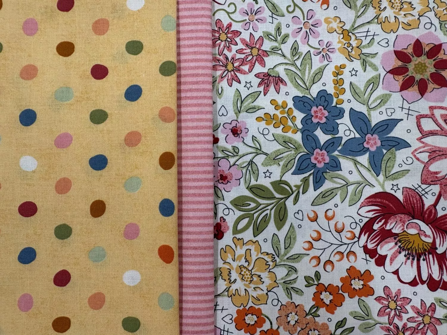 Fieldrush Floral Pillowcase KIT - Fabric for body, band & cuff with pattern
