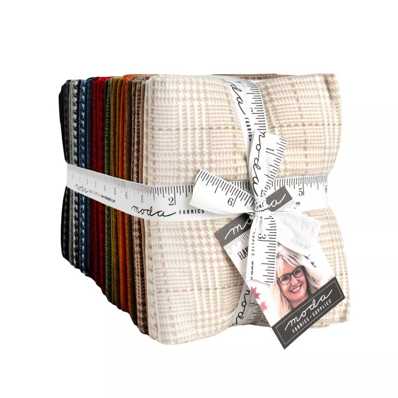Flannel Gatherings Basics : 32 Fat Quarters - #49340ABF - Moda Precuts