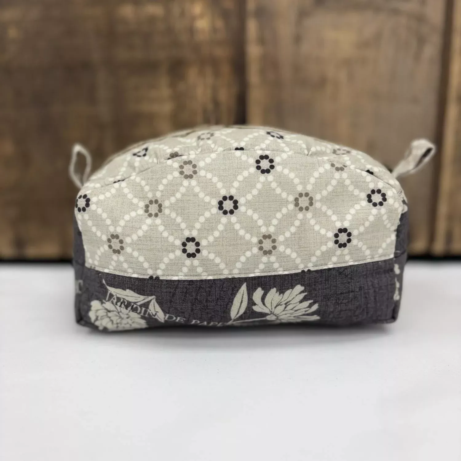 Fleur Lacie Bag - SAMPLE - FINISHED - 7" L x 4" H x 3" W