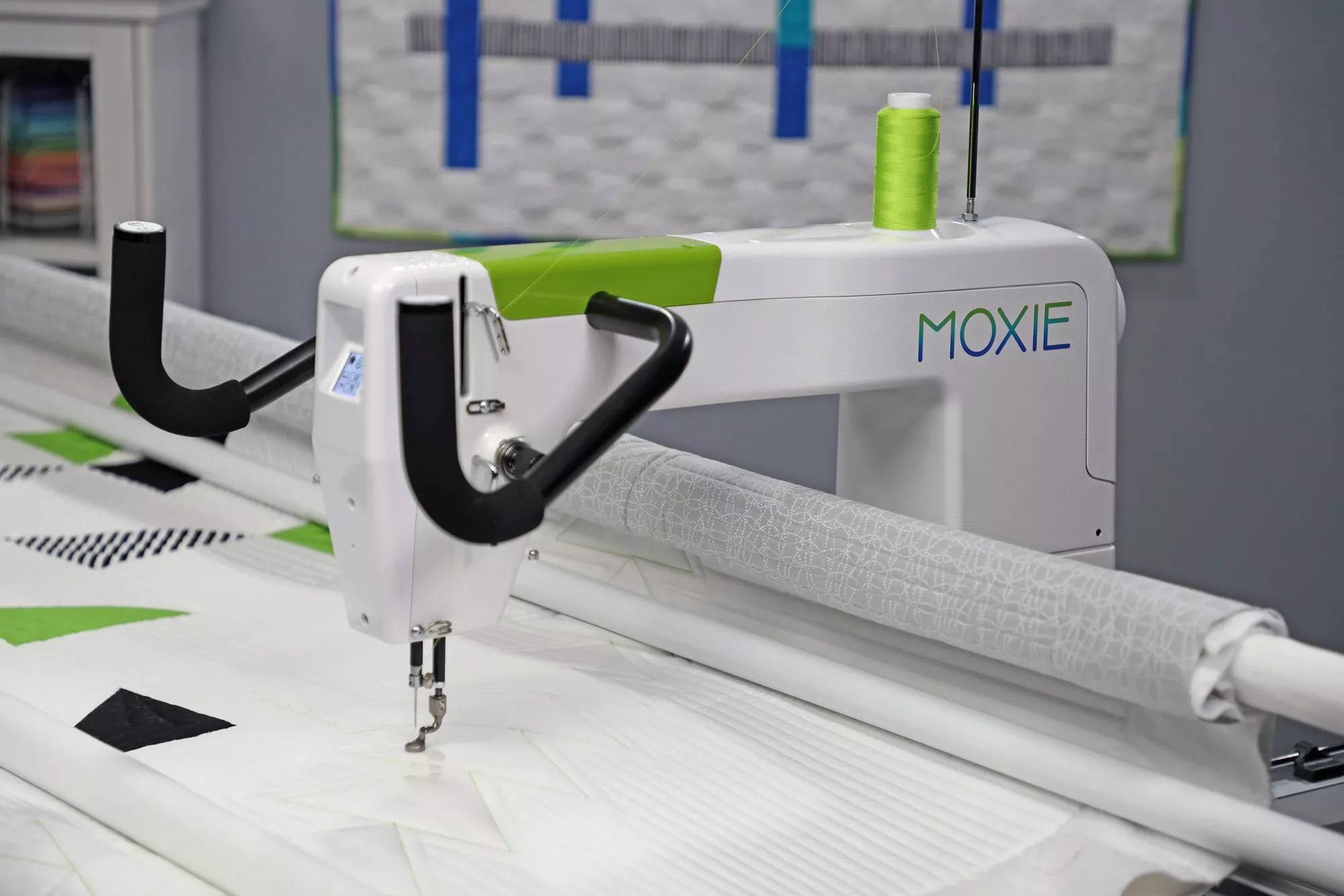 Handi Quilter Moxie 15" Longarm ^