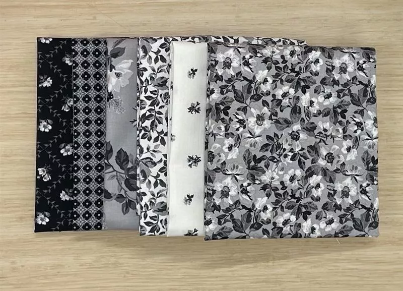 Ink and Ivory Half Yard Fabric Bundle (6)