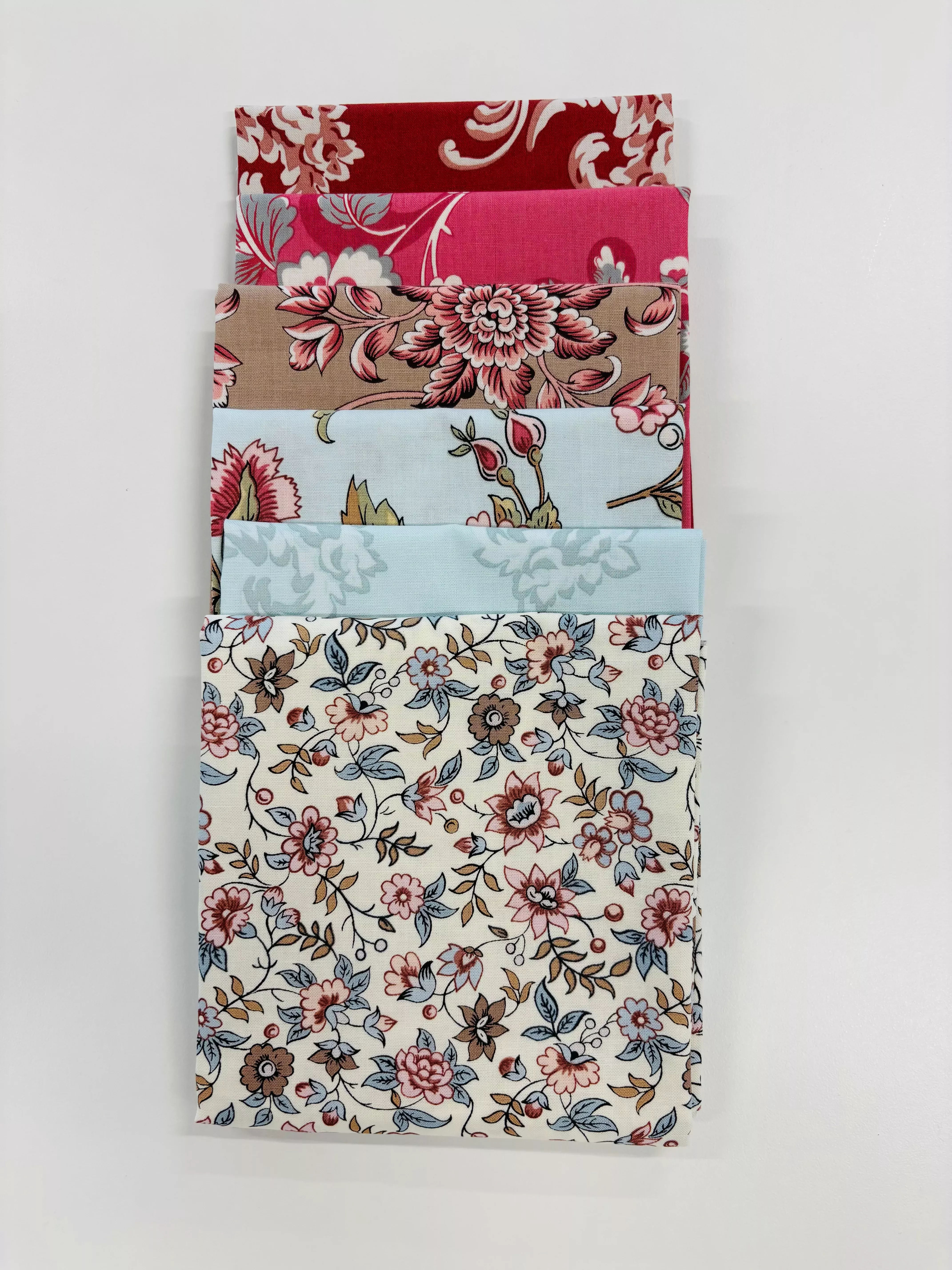 Jane Austen At Home Fat Quarter Fabric Bundle (6)