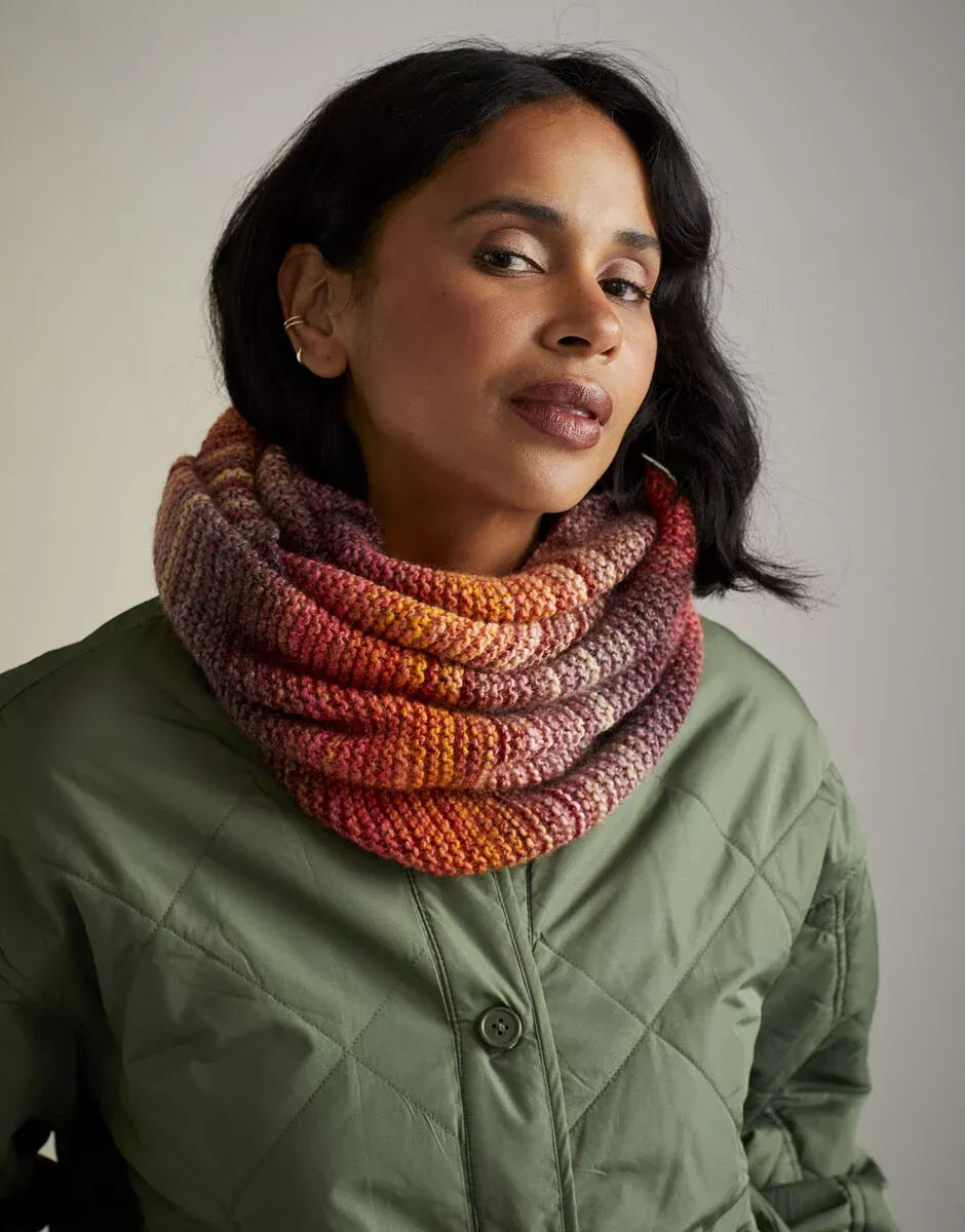 Jewelspun - Sunset Snood Pattern