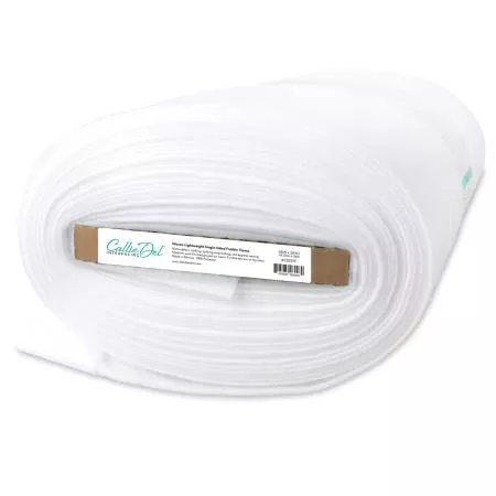 Lightweight Fusible Fleece 45 in
