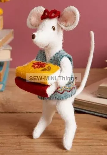 LITTLE MOUSE BY CORINNE LAPIERRE
