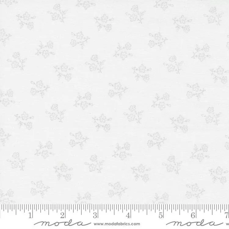 Mix It Up by Moda - Ditsy Floral Off White Grey 33707-11