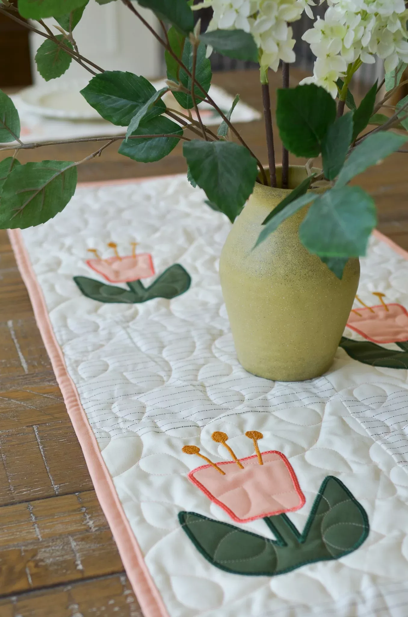 Mod Floral Table Runner Fabric Kit for Machine Embroidery