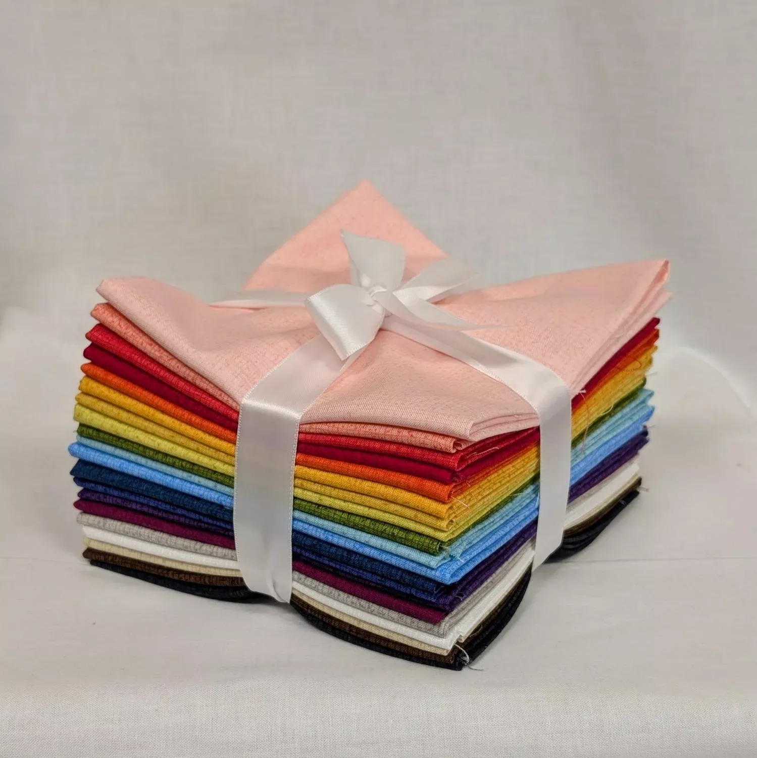 MODA Assorted Thatched Fat Quarter Bundle - 20 Fat Quarters - Precut