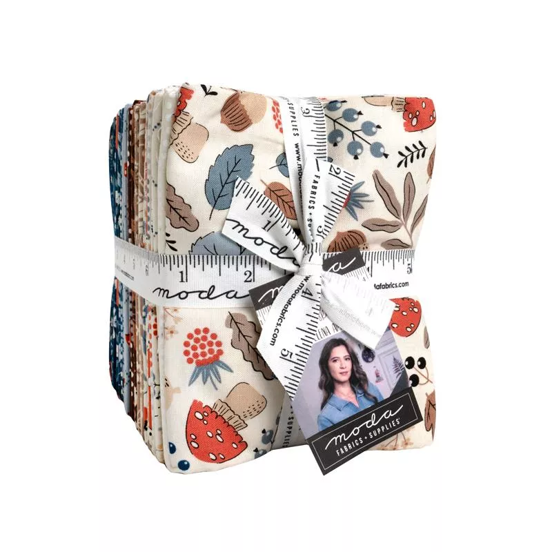 Natures Sketchbook : 33 Fat Quuarters - #39070AB - Moda Precuts