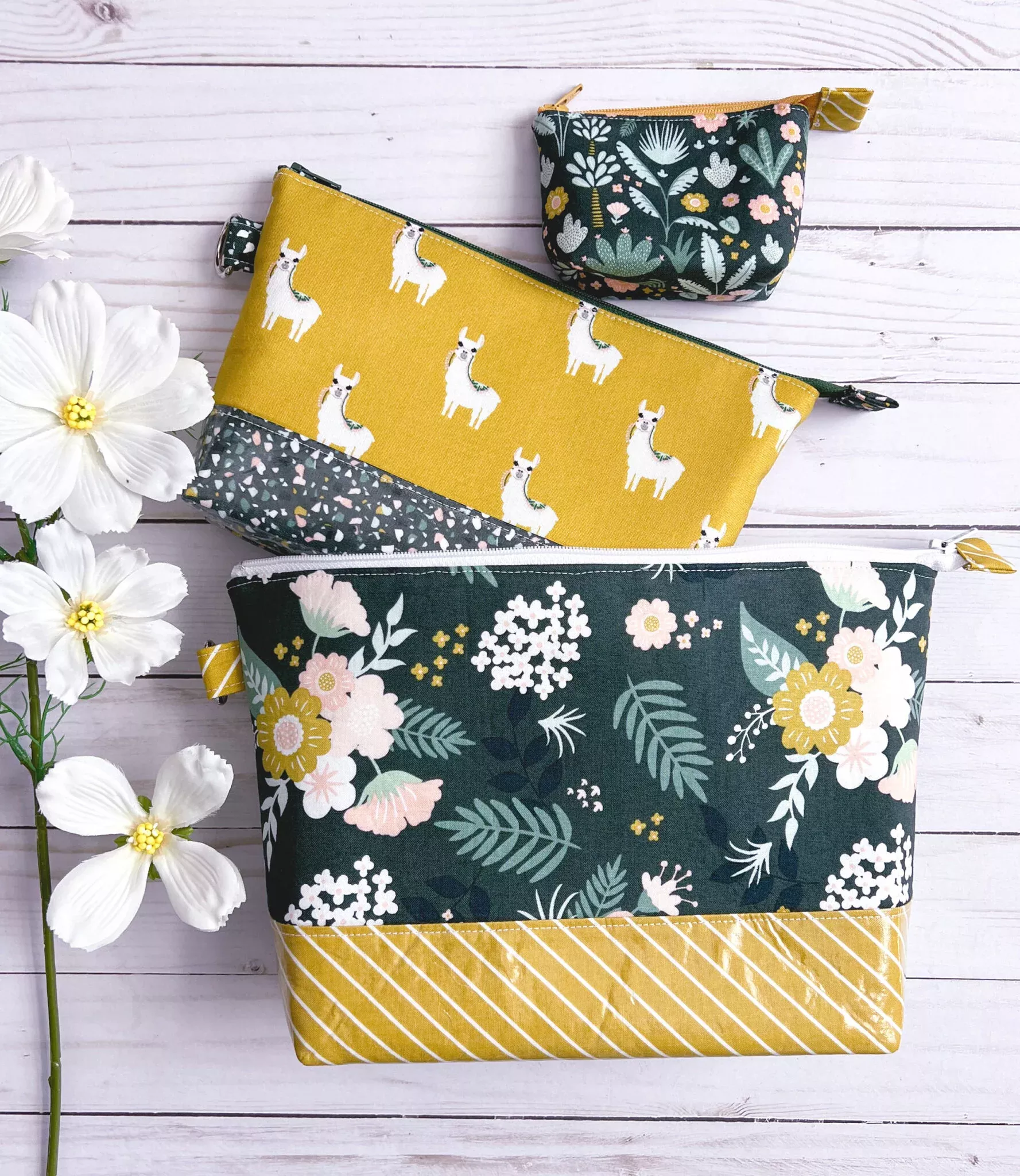 Nesting Travel Pouches Pattern by Ameroonie Designs