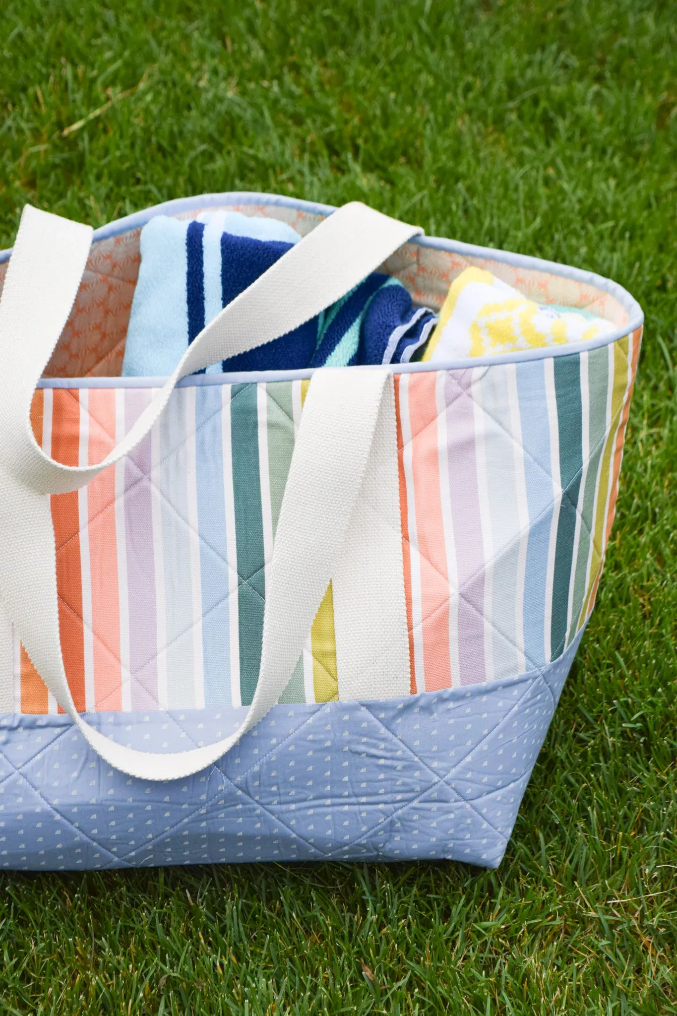 Over-sized Beach Tote Fabric Kit - Summer Stripe