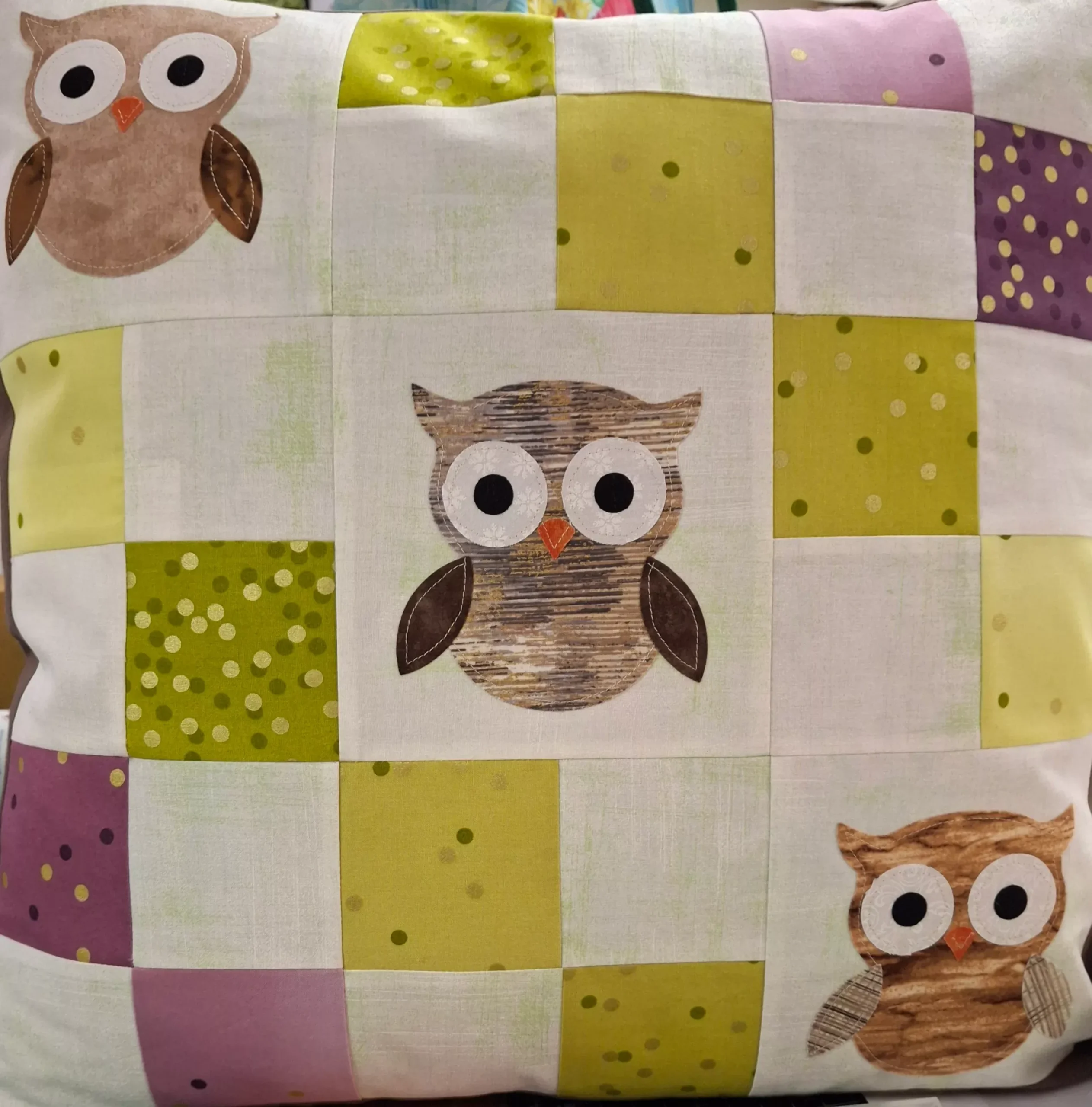 Owls Pillow Kit - Includes the Pattern, Fabric and 3 Owl Appliques