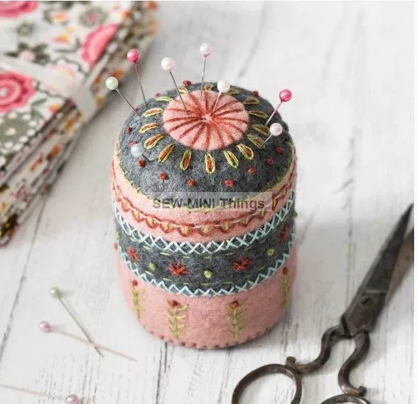 PINCUSHION BY CORINNE LAPIERRE