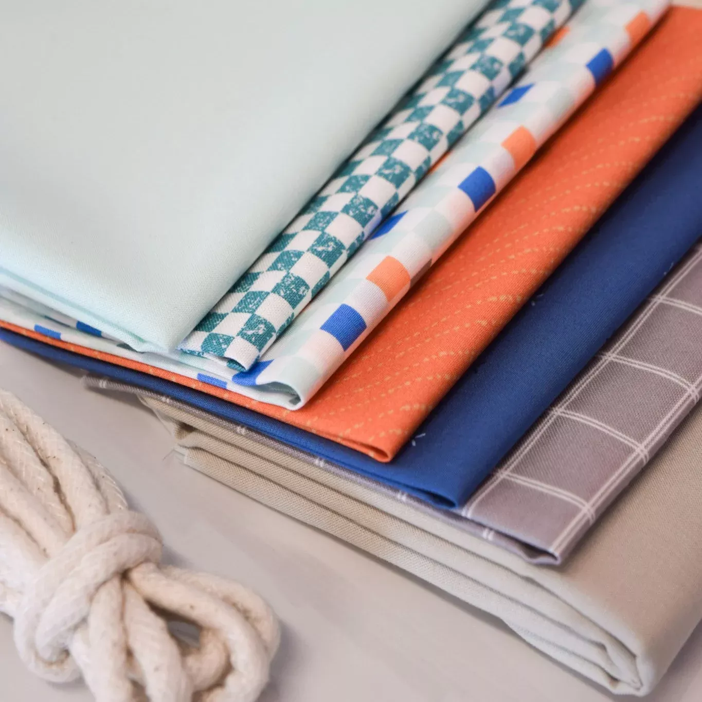 Polly's Puff Pillow Fabric Kit - Blue