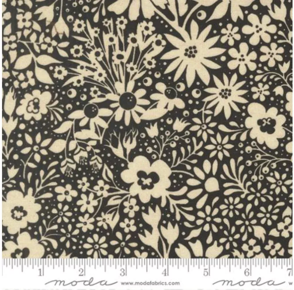 Posh-Floral-Noir