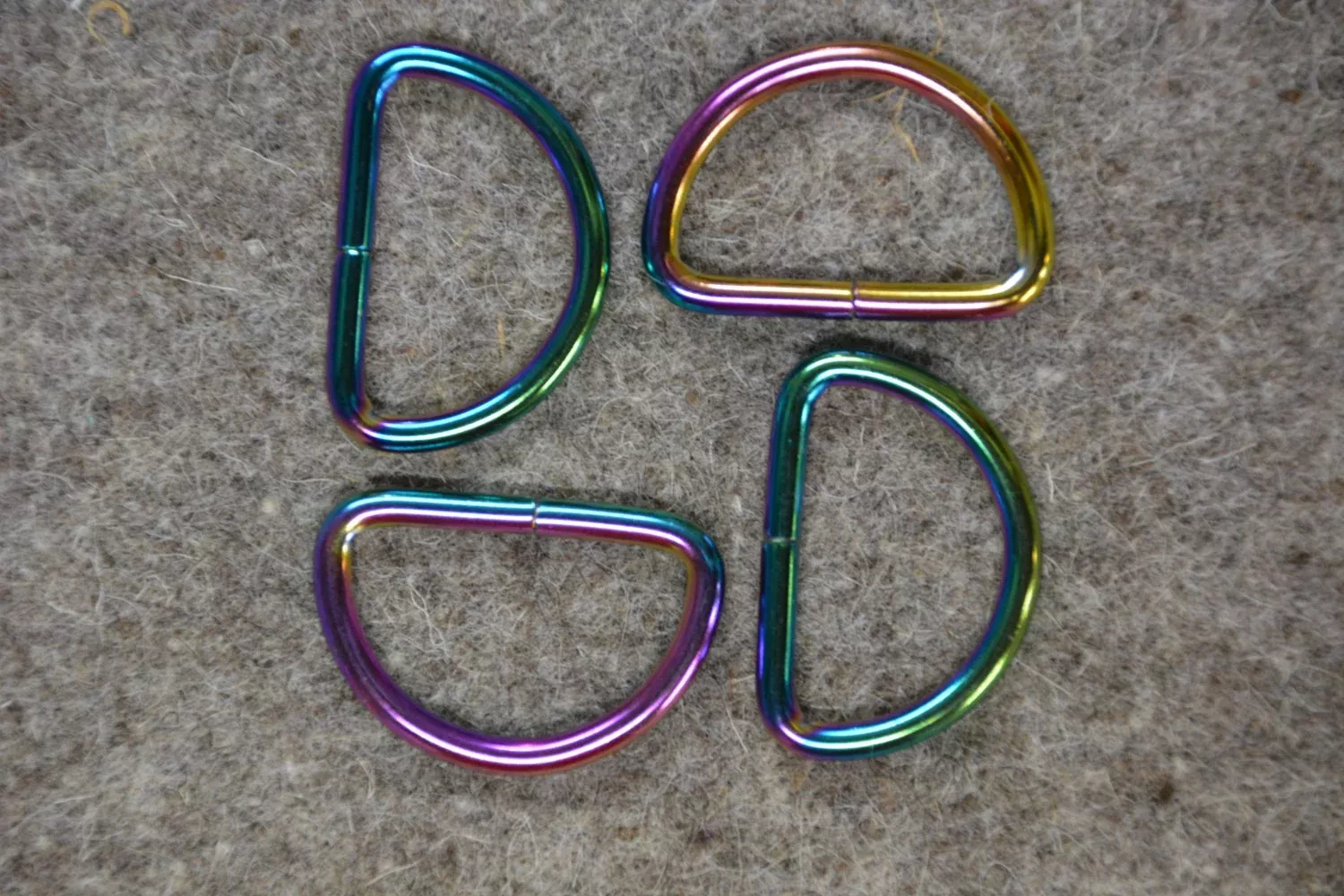 Rainbow D-Rings 1.25 Inch