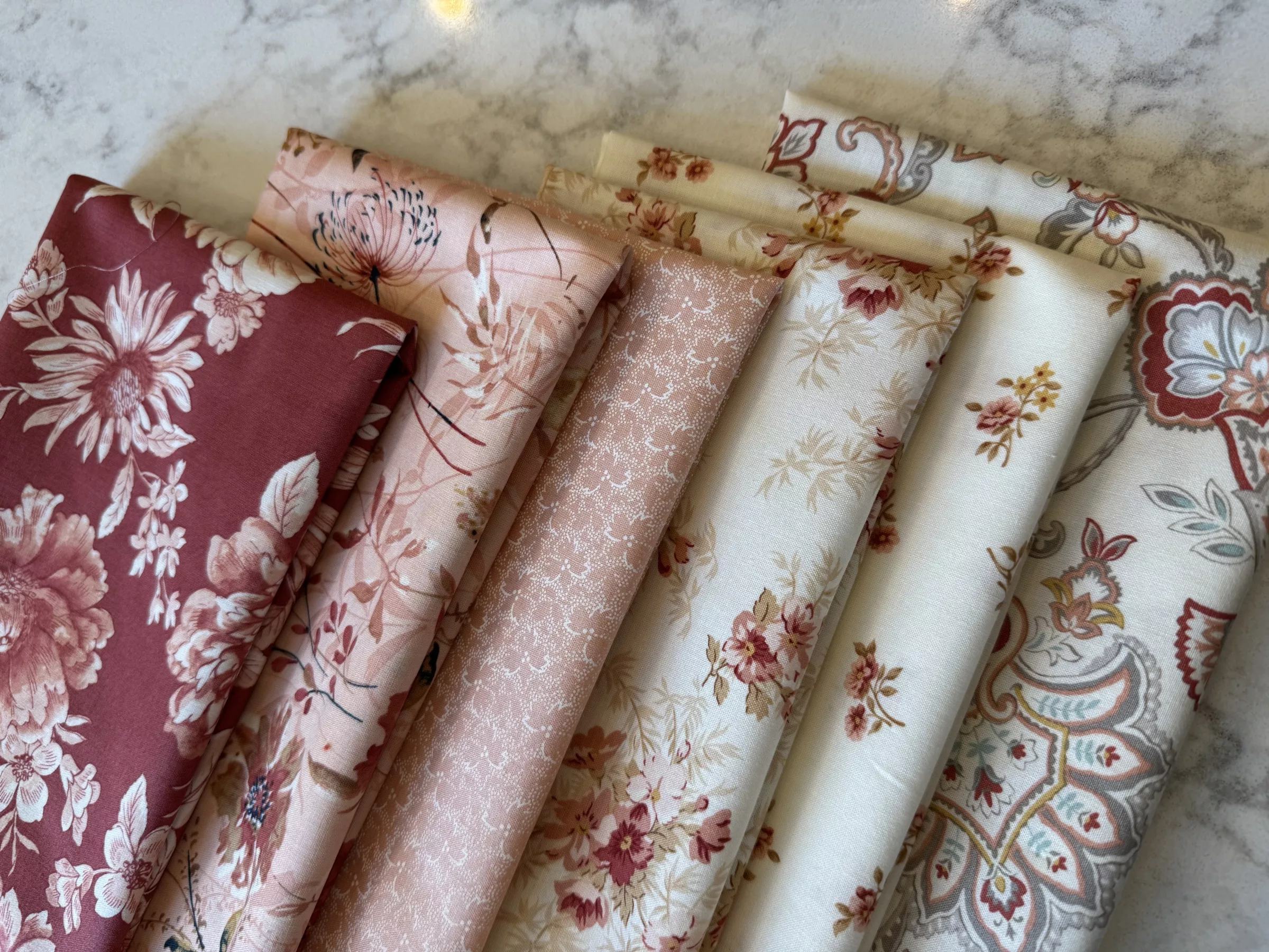 Sandalwood : (6) Fat Quarter Bundle - #962358 - Moda