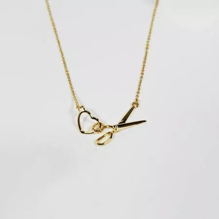 Scissor & Heart Charm Necklace Gold QN1007G+