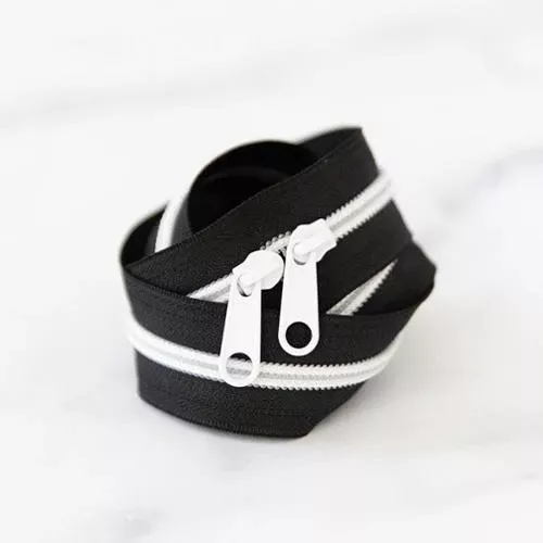 Stitch Supply - 30" Zipper | Black and White