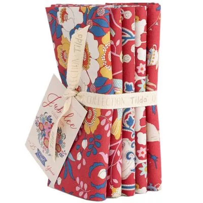 Tilda Jubilee Red Collection Fat Quarter Bundle