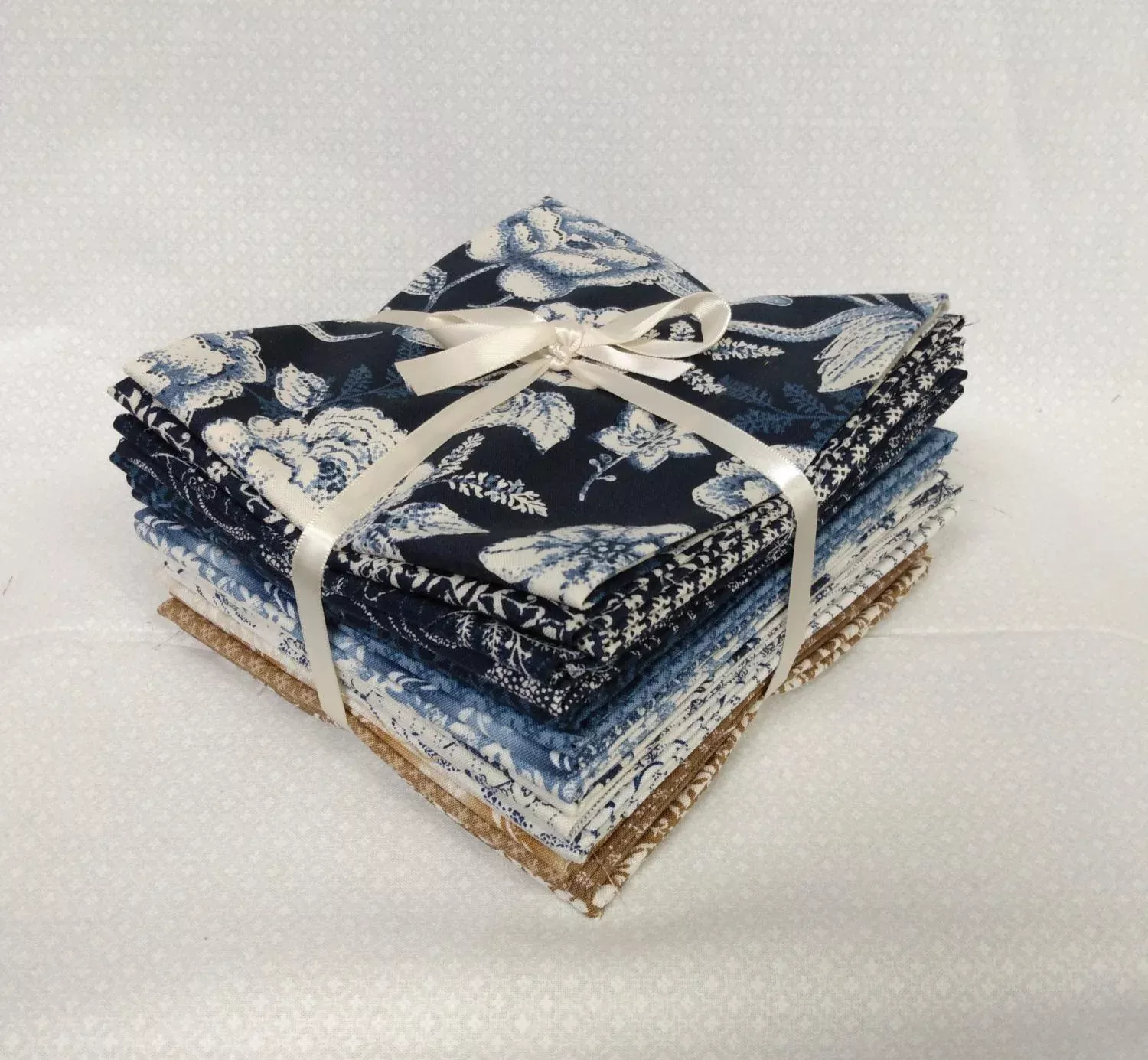 WHM Marlais FQ Bundle - 22 Fat Quarters - Precut