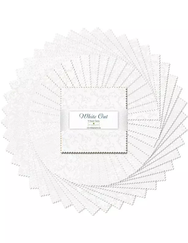 Wilmington Prints White Out 5 Karat Gems