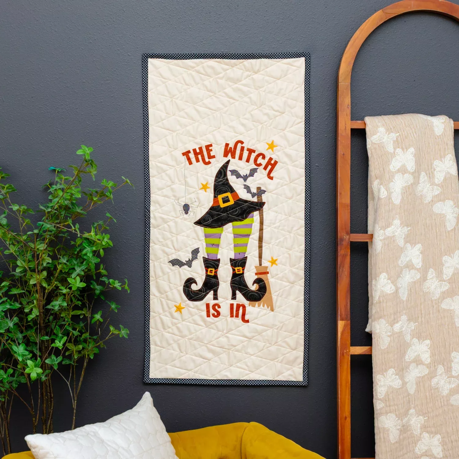 The Witch is in Wall Hanging Fabric Kit
