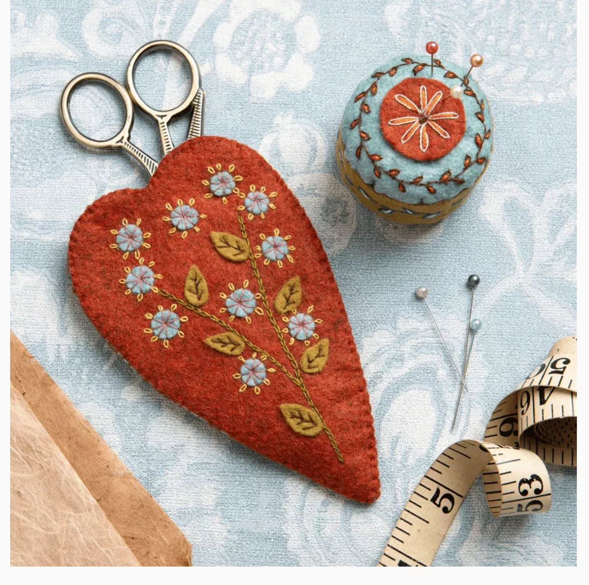 Wool Mix Felt Embroidered Scissors Pouch & Mini Pincushion Kit