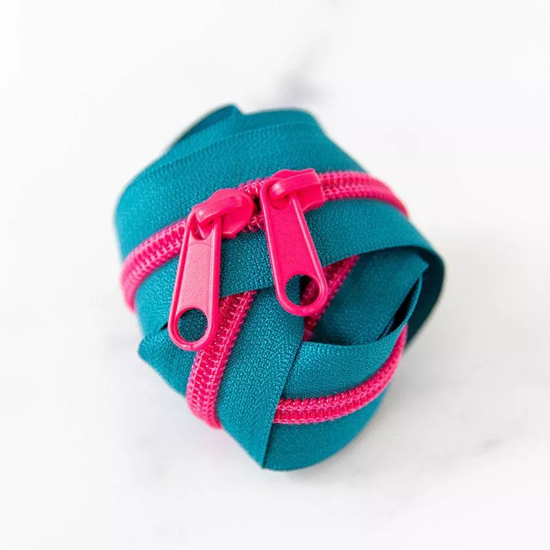 Zipper 30" Size 5 Electric Youth